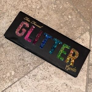 Too Faced GLITTER Bomb Palette. 8 different shades plus 2 base colors. Fun!